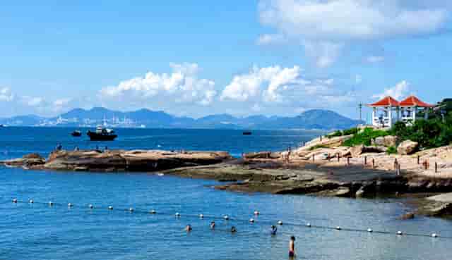 HECT澳洲瀚德移民： 澳洲留学费用上涨原因