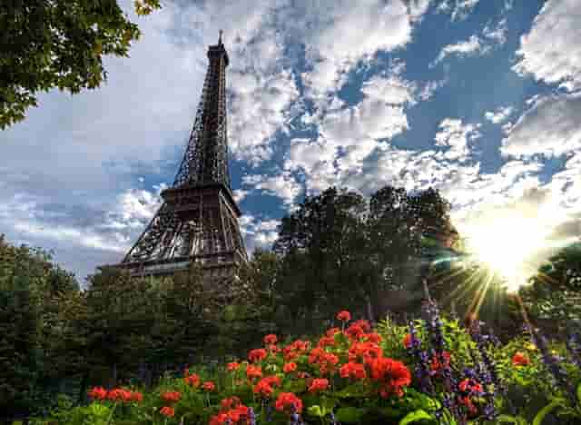 空调室内机吹出冷气(空调室内机吹出白雾)